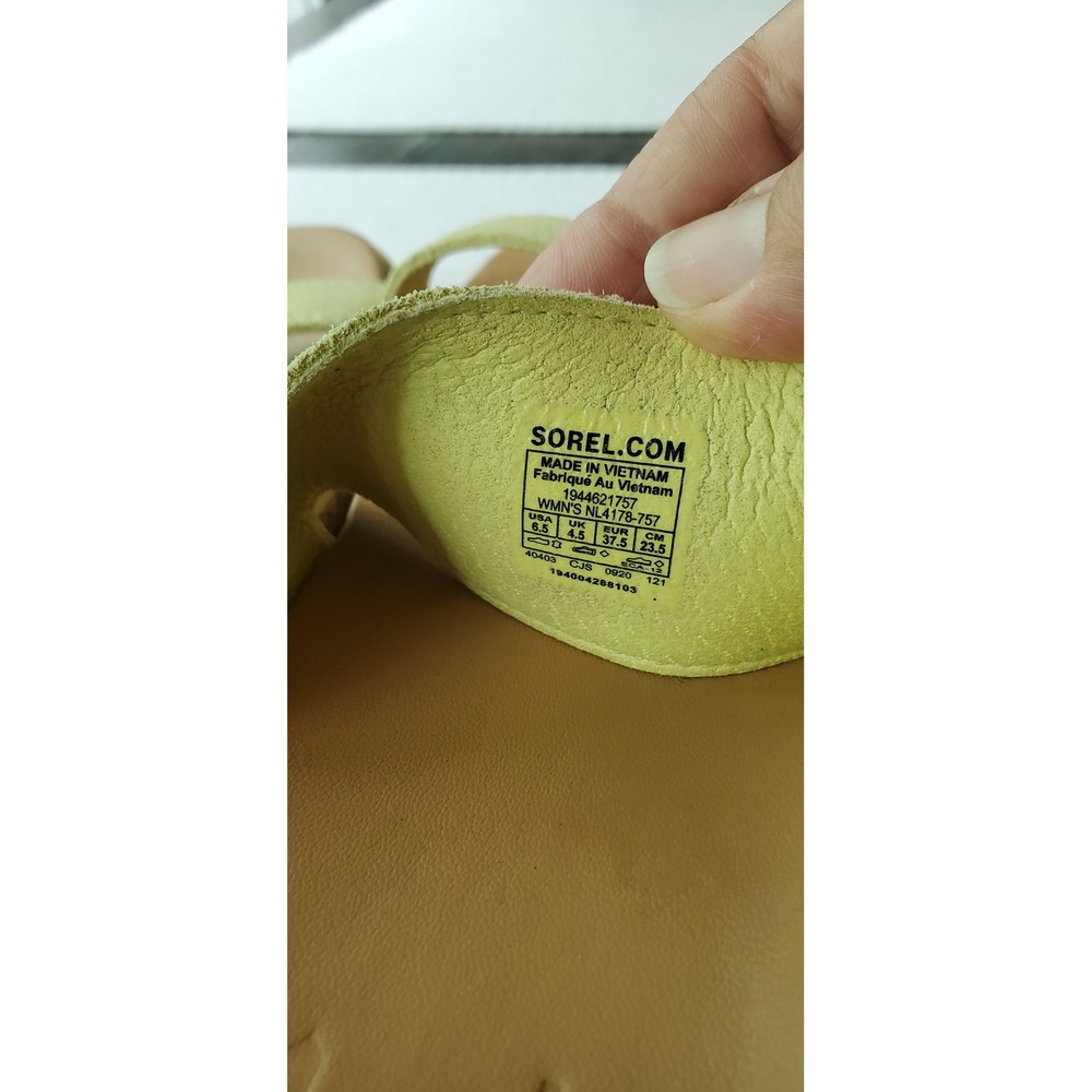 Sorel Roaming Buckle Slide Sandals Yellow Suede Women's 6.5 - Picture 4 of 6